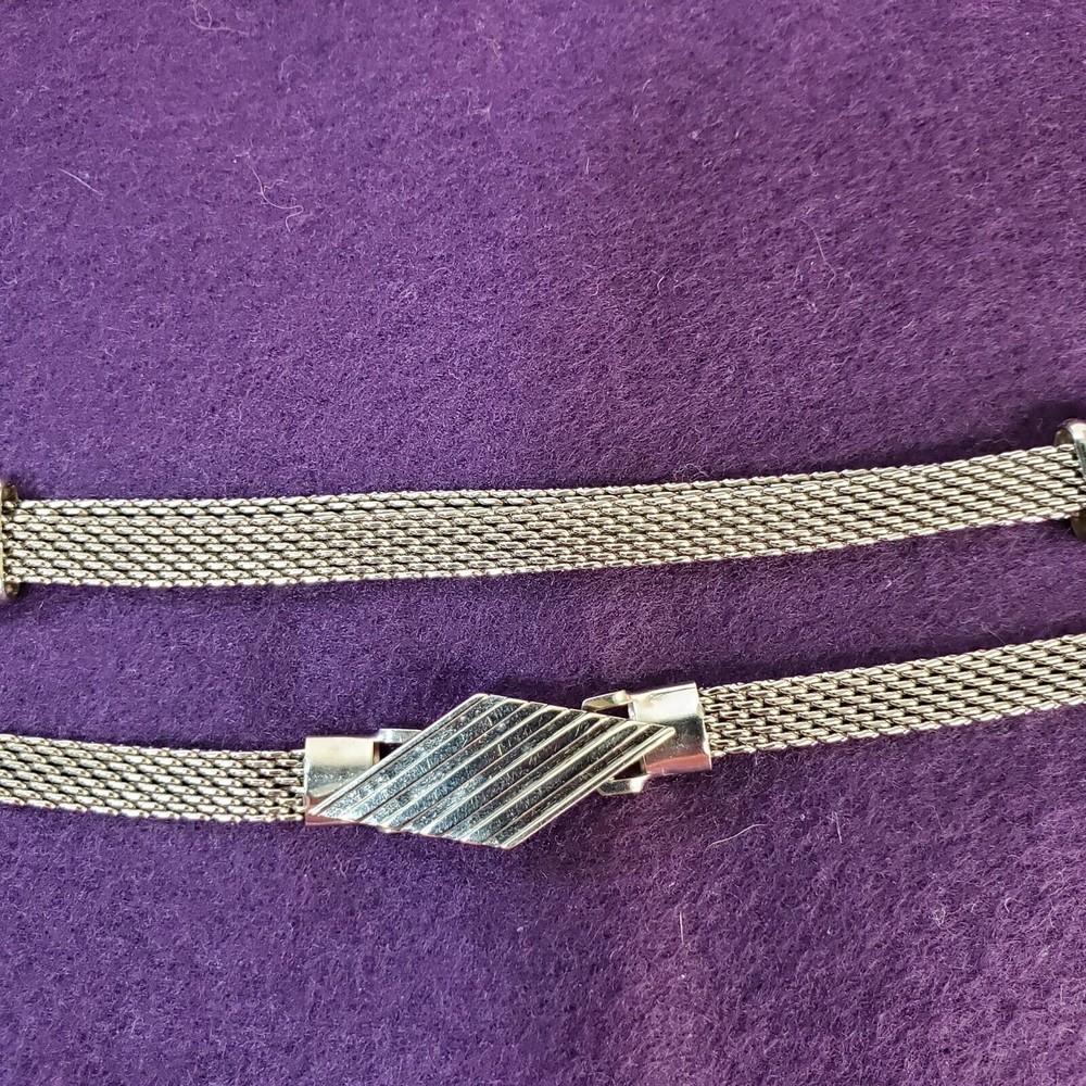 Women's Vintage 70s 80s Silver Tone Serpentine Skinny Belt Made in USA 31"